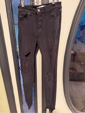 KanCan Black Distressed High-Rise Skinny Jeans